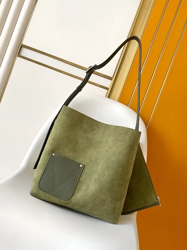 All Categories Official Website "Brand Women's Bags" Women's Bags 💙 LV 2026 New LV Crossbody Bag