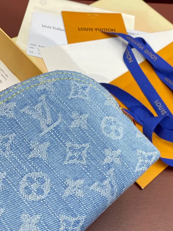 All Categories Official Website "Brand Women's Bags" Women's Bags 💙 LV 2025 New LV Cosmetic Bag