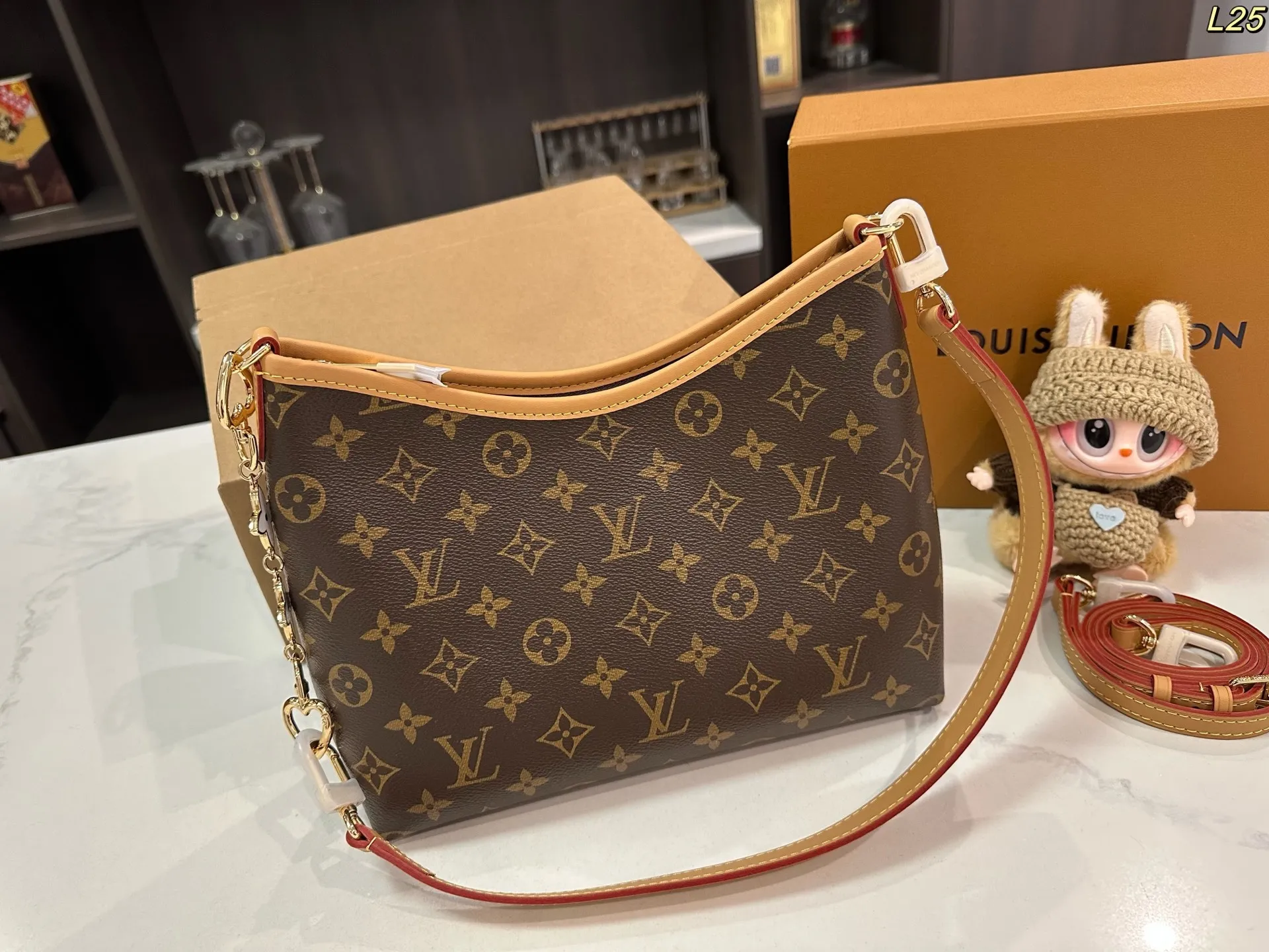 All Categories Official Website "Brand Women's Bags" Women's Bags 💙 LV 2025 New LV Crossbody Bag