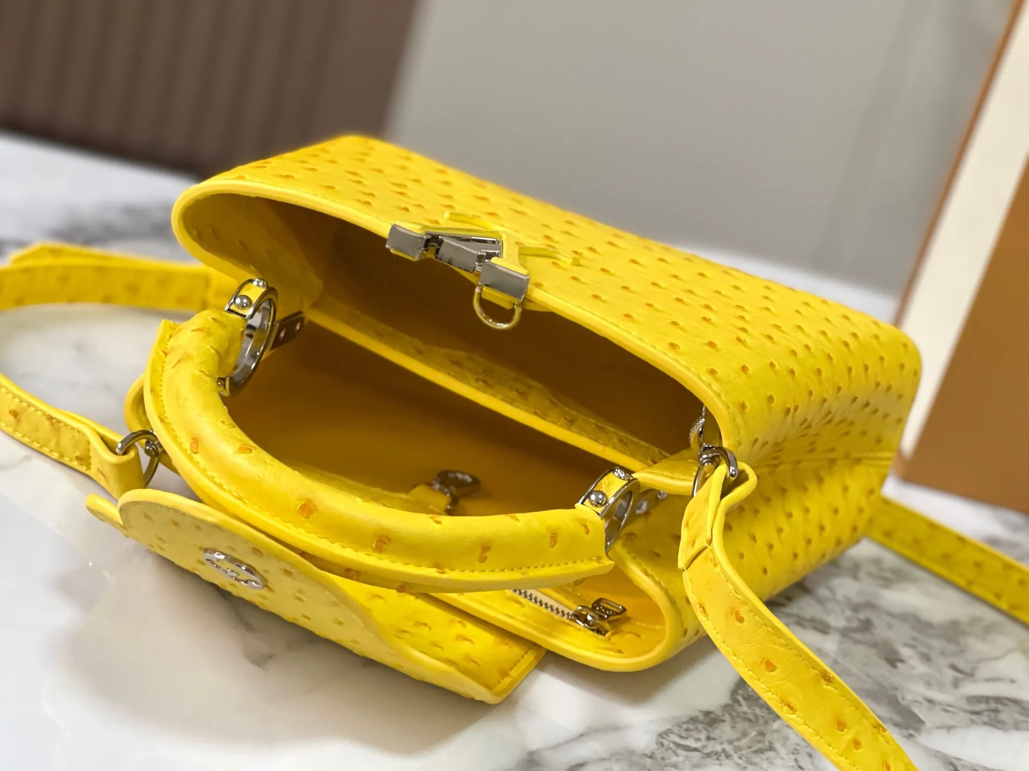 All Categories Official Website "Brand Women's Bags" Women's Bags 💙 LV 2024 Official Website New LV Crossbody Bags