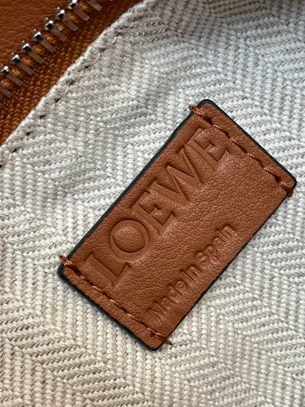 All categories 💚 Top version men’s bags 💚 Loewe 2026 new LOEWE waist bag