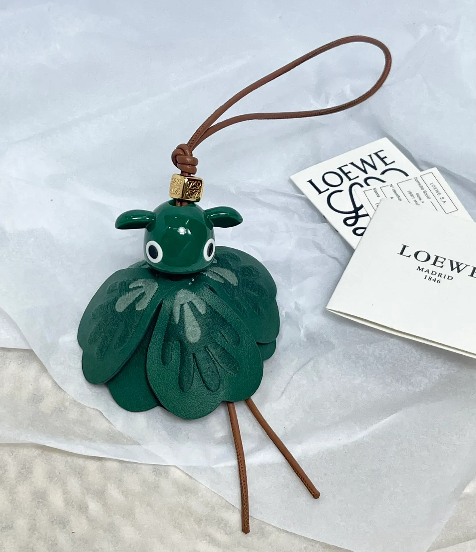 Puzzle 10th anniversary limited elf pendant! So cute! Each limited elf has its own name! Good little elves 🧚‍♀️ Every little baby is uniquely cute. I love it so much! (The dice🎲 are made of all steel, and each baby is a mold. The cost of the mold is very expensive. The price is based on quantity. Come if you like it!)