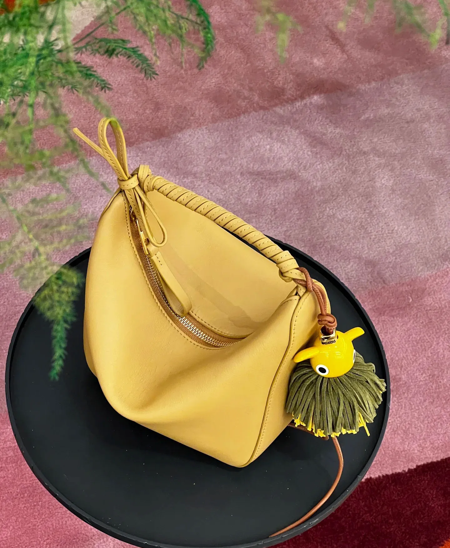 Little Elf 🧚‍♀️Didi 🉑️ Feel free to match any style of bag