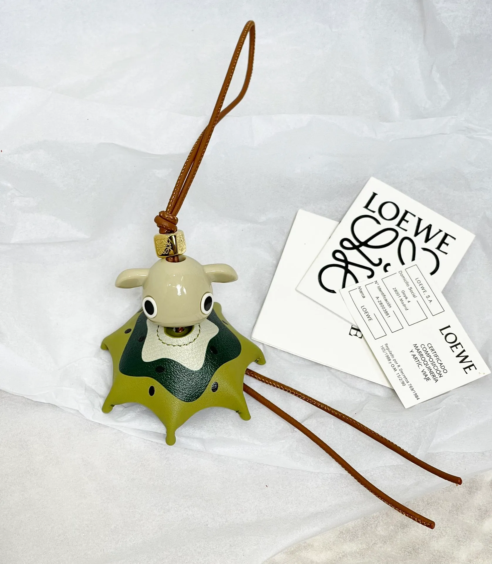 Limited elf pendant