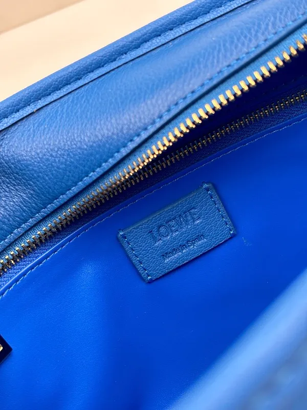 All categories Official website "Brand Women's Bags" Women's Bags 💙 Loewe 2026 new LOEWE crossbody bag