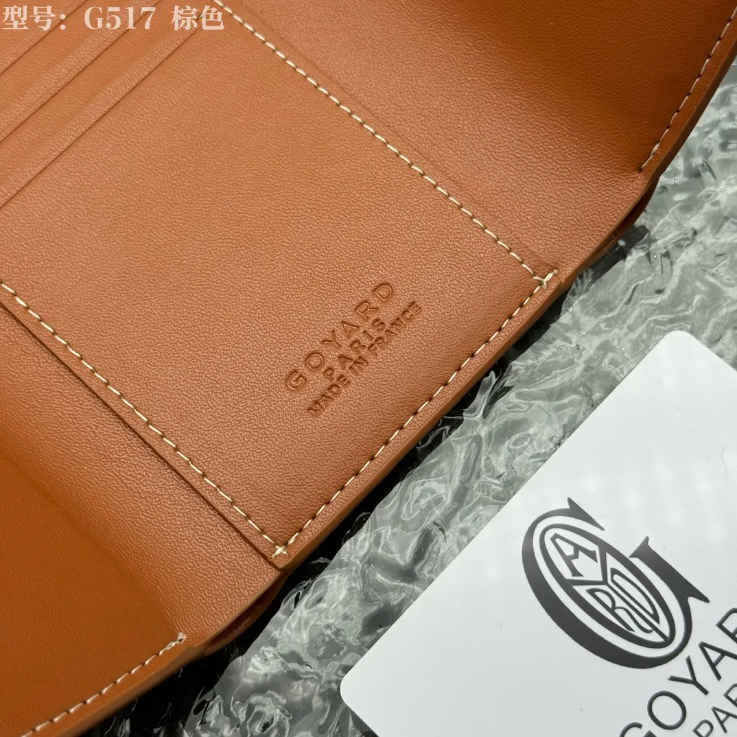 💰120 💎Top Original 𝑮𝑶𝒀𝑨𝑹𝑫 𝑽𝒊𝒄𝒕𝒐𝒊𝒓𝒆 The wallet has a small and compact design that can store cards, banknotes and documents. It's sized to fit in a bag or in a jacket or pants pocket. The Insert Victoire Card Holder can be placed inside the Victoire Wallet to store even more cards. Style number: G517 Size: 12*9*3