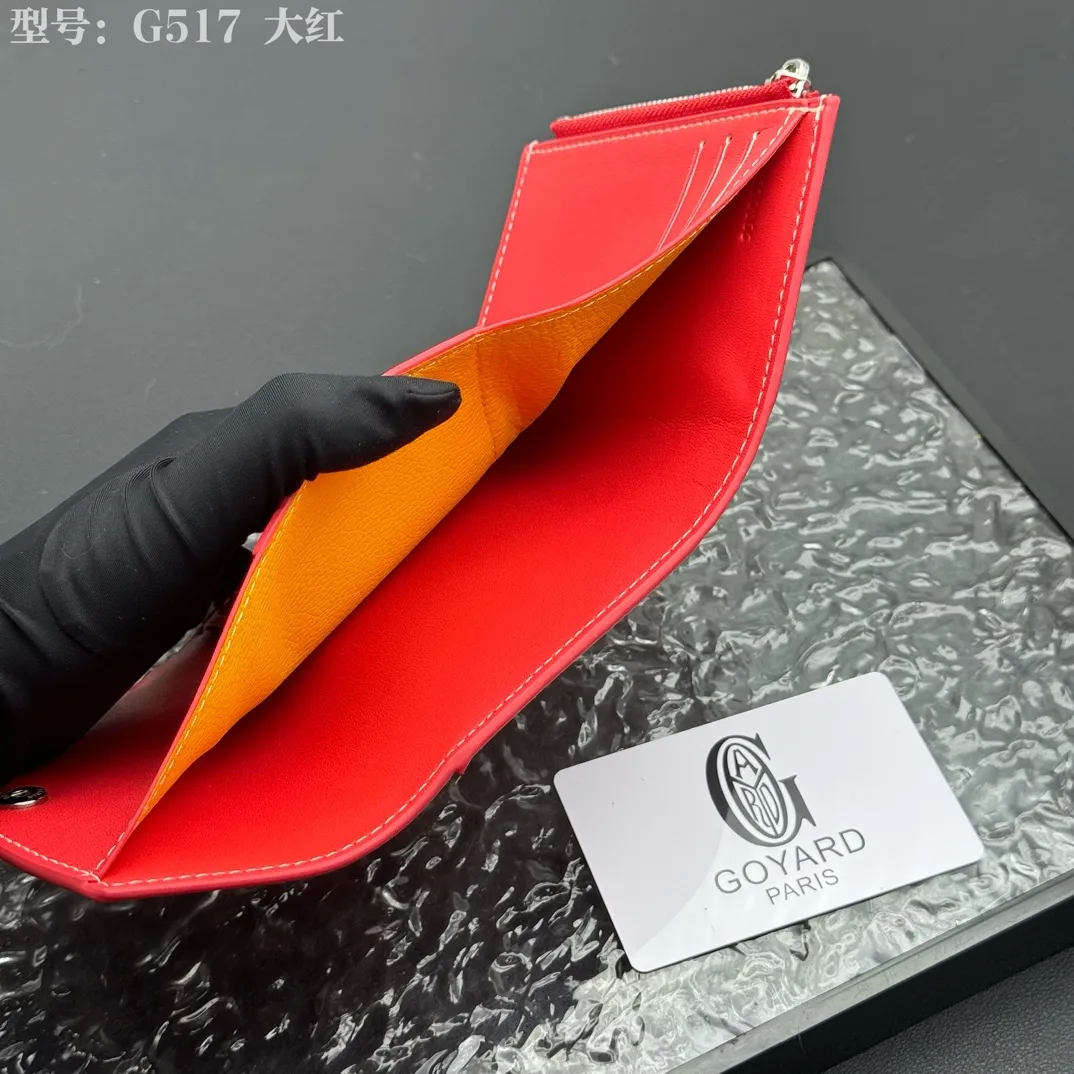 💰120 💎Top Original 𝑮𝑶𝒀𝑨𝑹𝑫 𝑽𝒊𝒄𝒕𝒐𝒊𝒓𝒆 The wallet has a small and compact design that can store cards, banknotes and documents. It's sized to fit in a bag or in a jacket or pants pocket. The Insert Victoire Card Holder can be placed inside the Victoire Wallet to store even more cards. Style number: G517 Size: 12*9*3