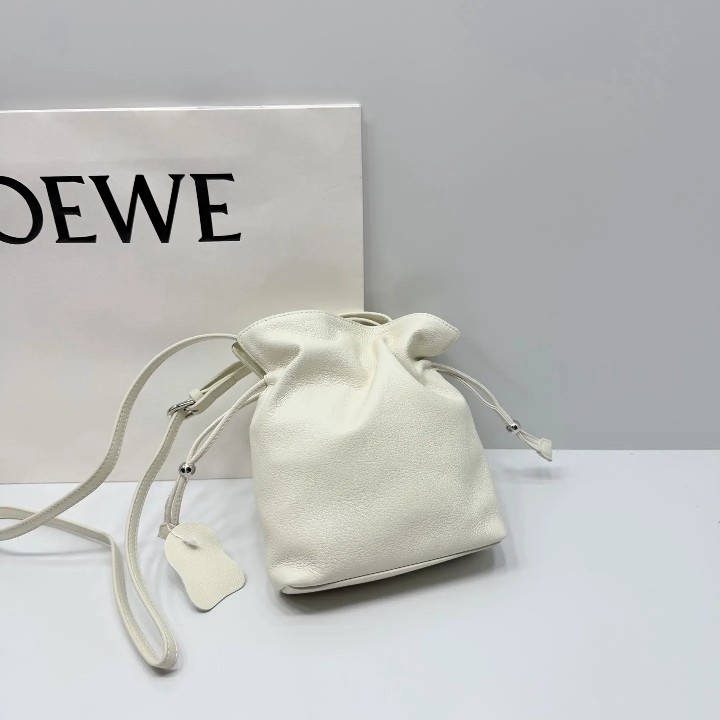 All categories Official website "Brand Women's Bags" Women's Bags 💙 Loewe 2026 new LOEWE crossbody bag