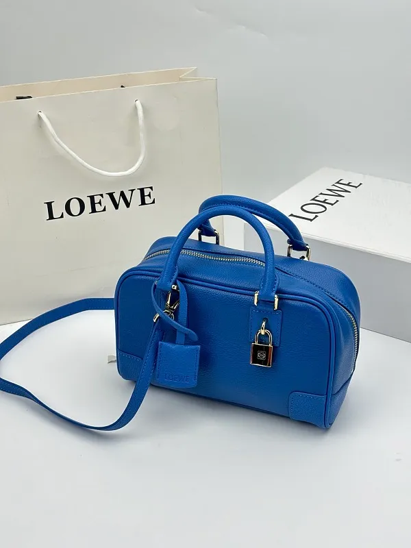 All categories Official website "Brand Women's Bags" Women's Bags 💙 Loewe 2026 new LOEWE crossbody bag