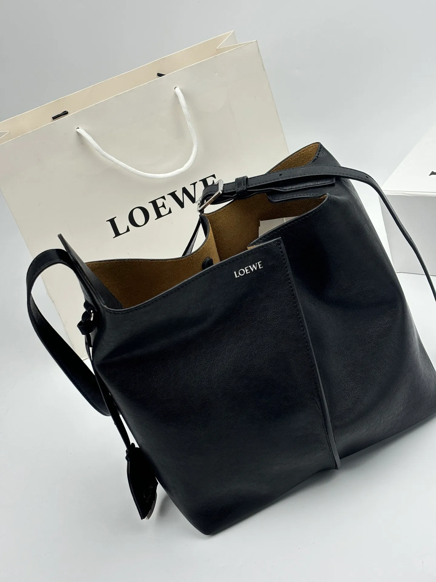 All Categories Official Website "Brand Women's Bags" Women's Bags 💙 Loewe 2026 New LOEWE Bucket Bag