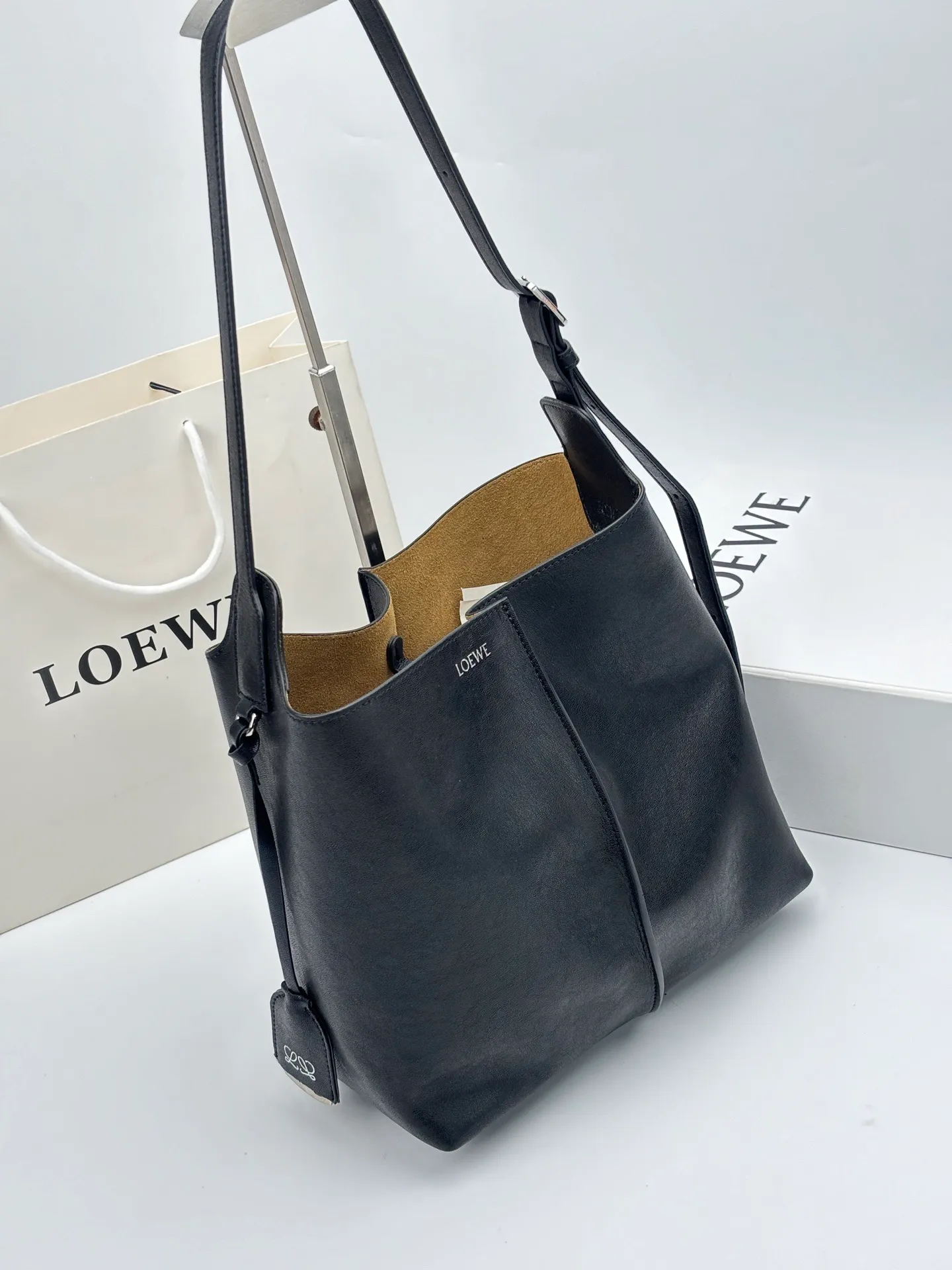 All Categories Official Website "Brand Women's Bags" Women's Bags 💙 Loewe 2026 New LOEWE Bucket Bag
