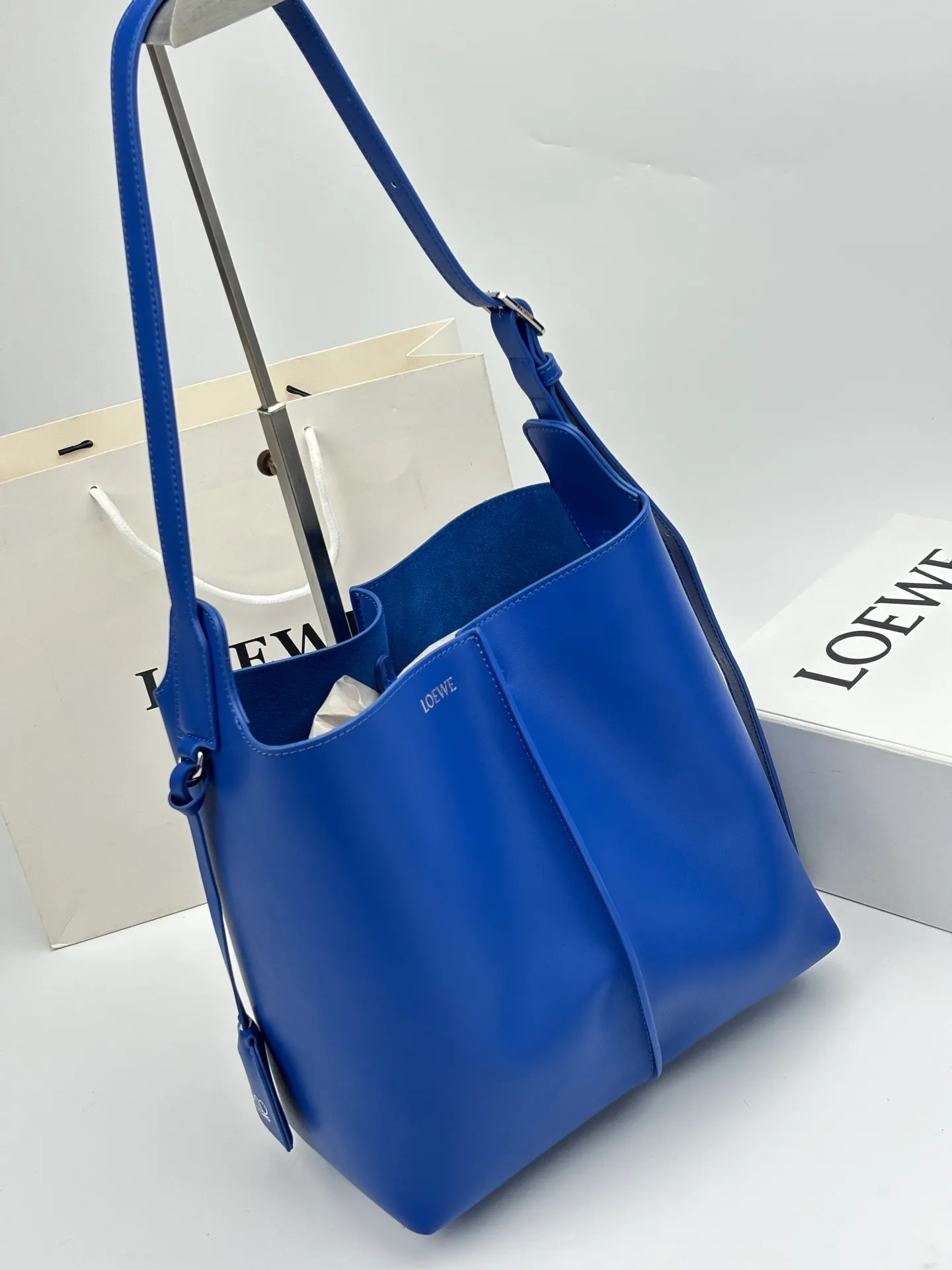 All Categories Official Website "Brand Women's Bags" Women's Bags 💙 Loewe 2026 New LOEWE Bucket Bag