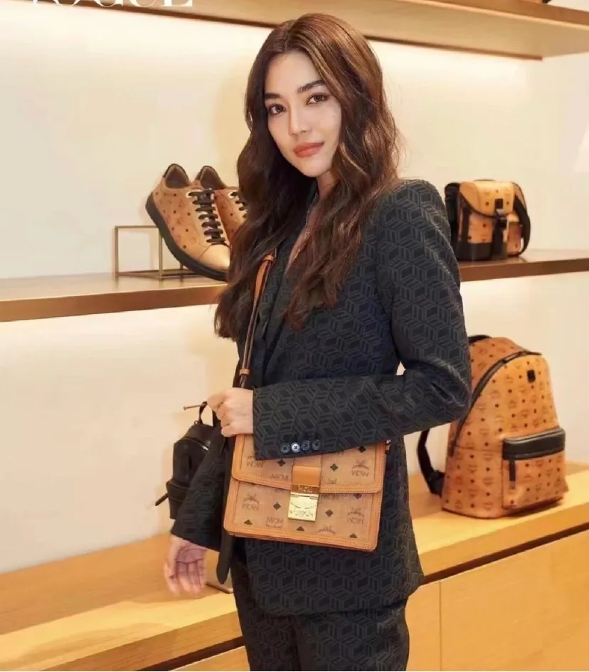 All Categories MCM Women’s Bags and Wallets MCM 65025