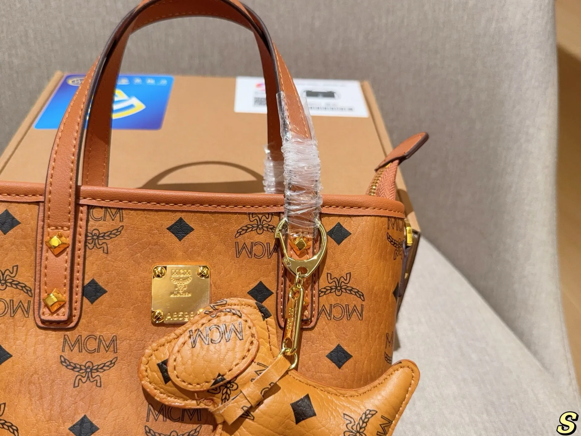 All Categories MCM Women’s Bags and Wallets MCM 88018