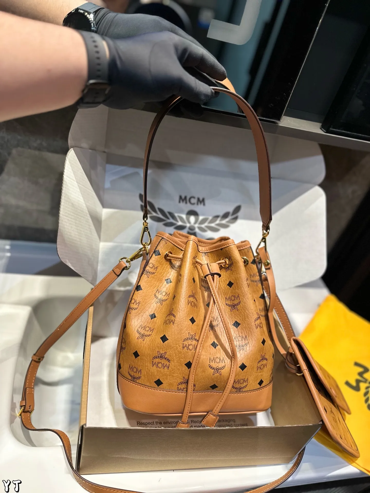 All Categories MCM Women’s Bags and Wallets MCM M88104