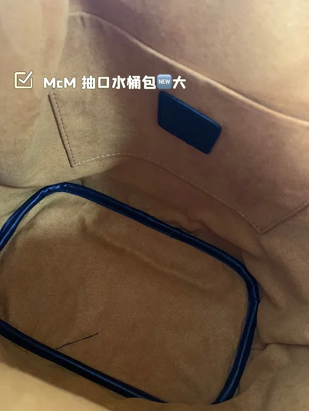 All Categories MCM Women’s Bags and Wallets MCM M88104