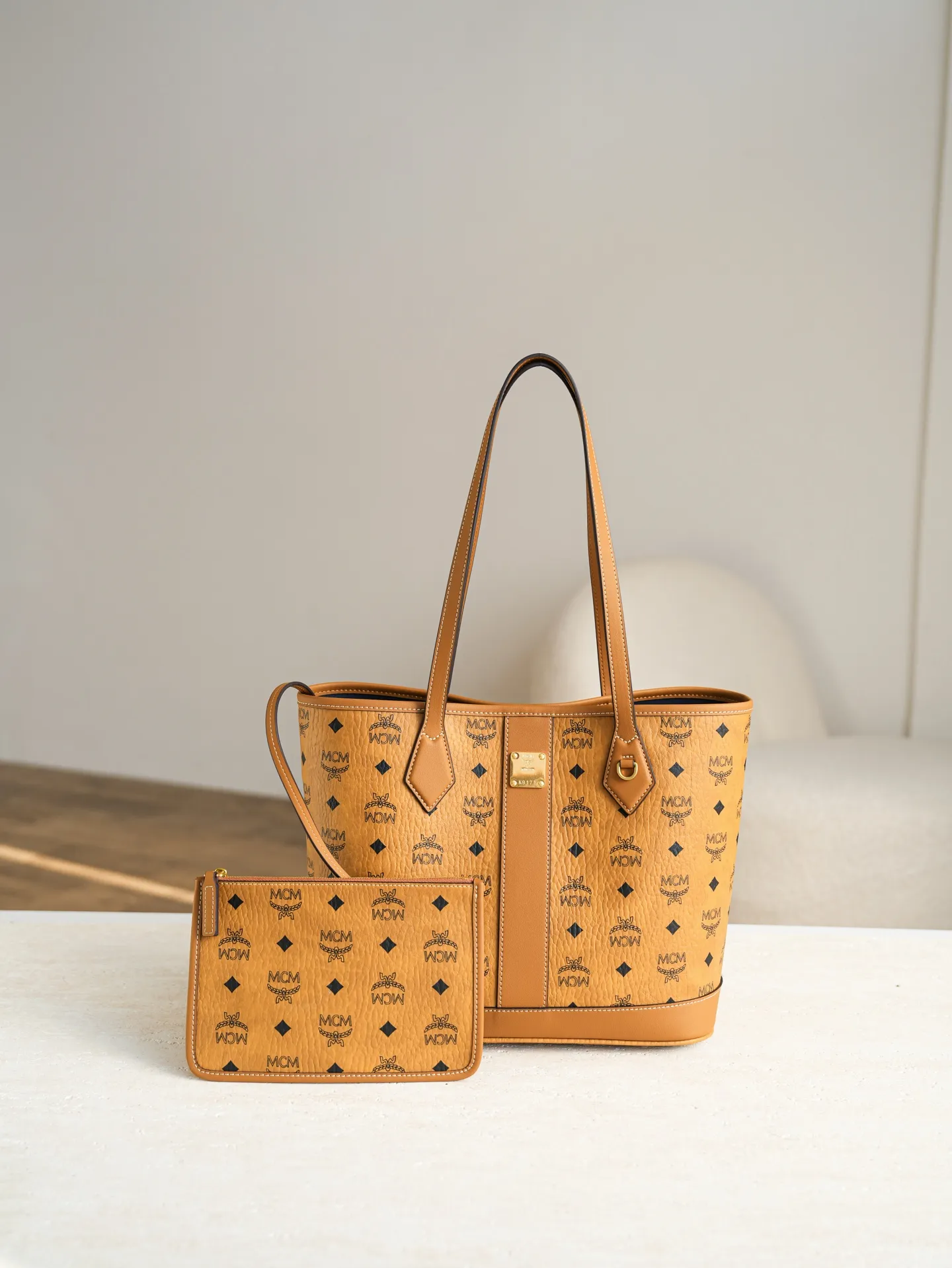All Categories MCM Women’s Bags and Wallets MCM H087