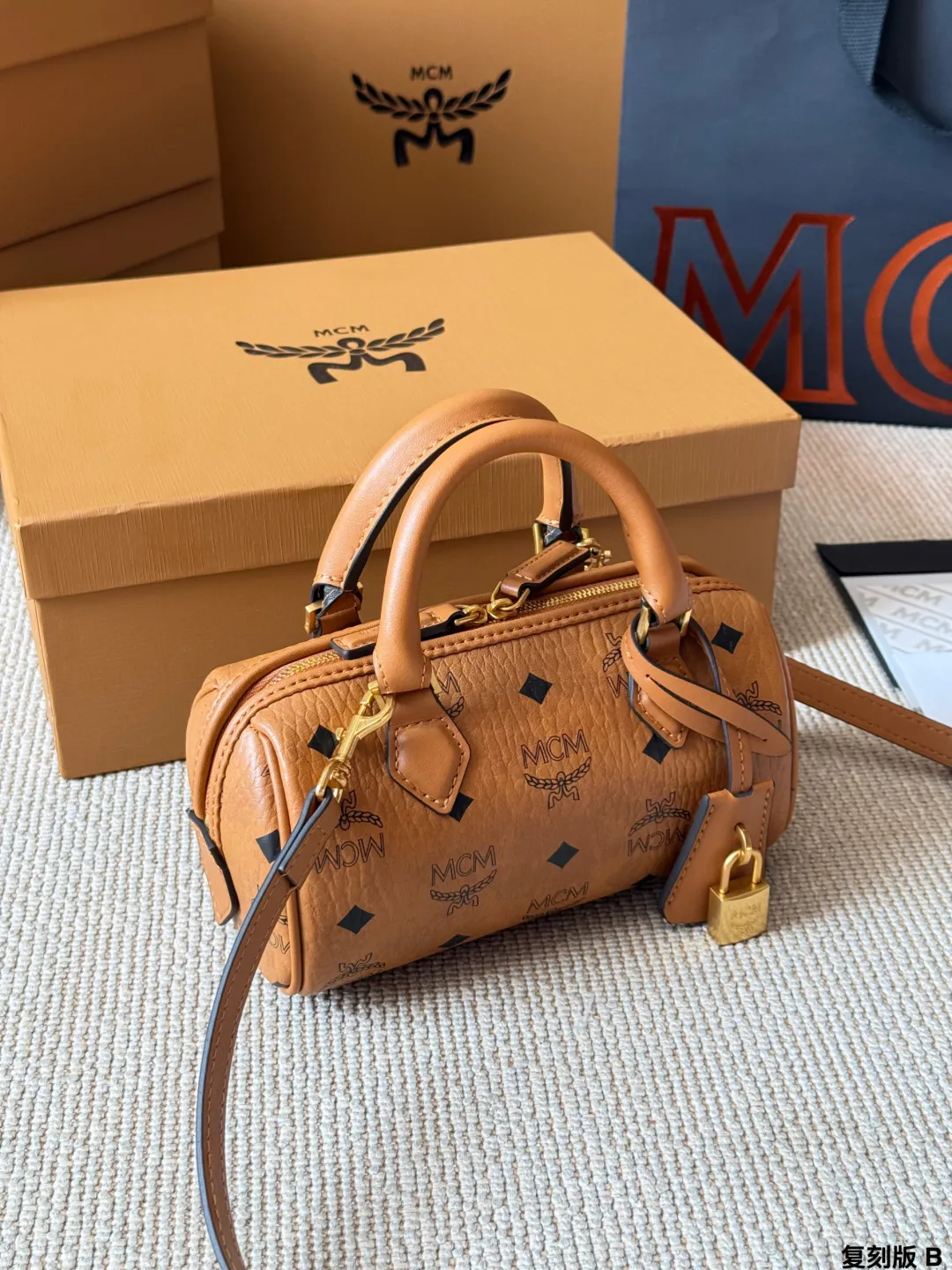 All Categories MCM Women’s Bags and Wallets MCM 1911