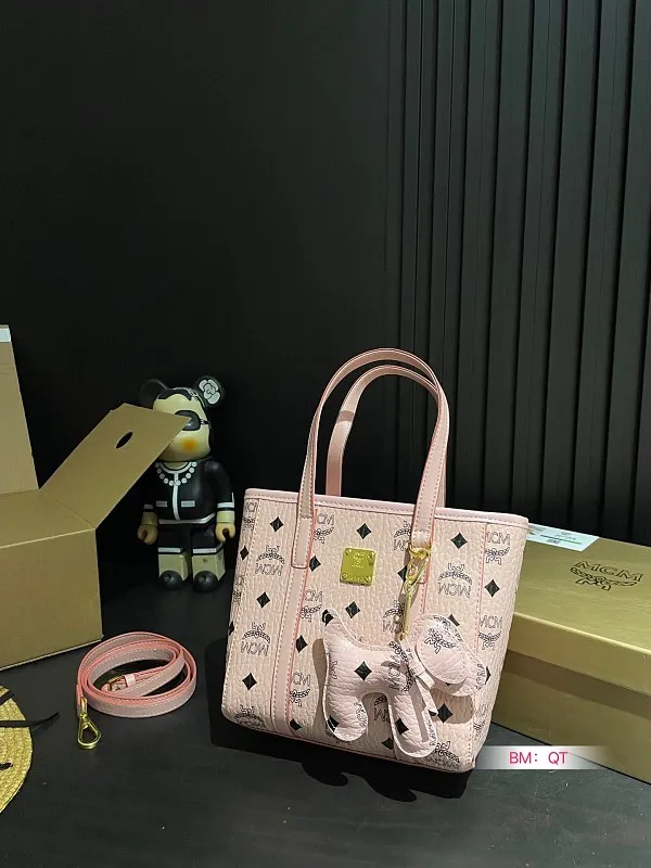All Categories MCM Women’s Bags and Wallets MCM M88077
