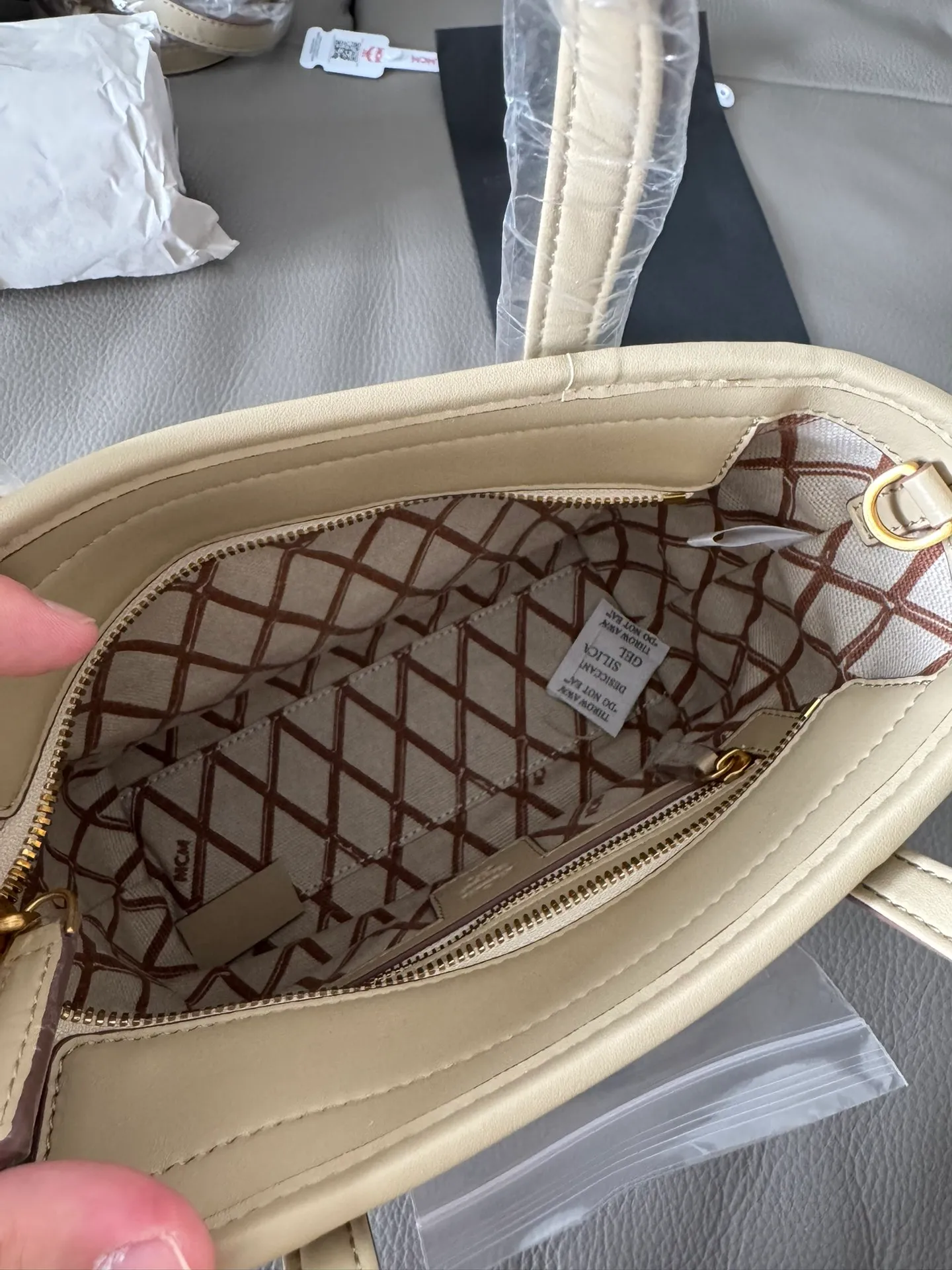 All Categories MCM Women’s Bags and Wallets MCM 65001
