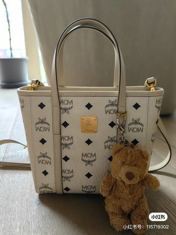 All Categories MCM Women’s Bags and Wallets MCM 65001