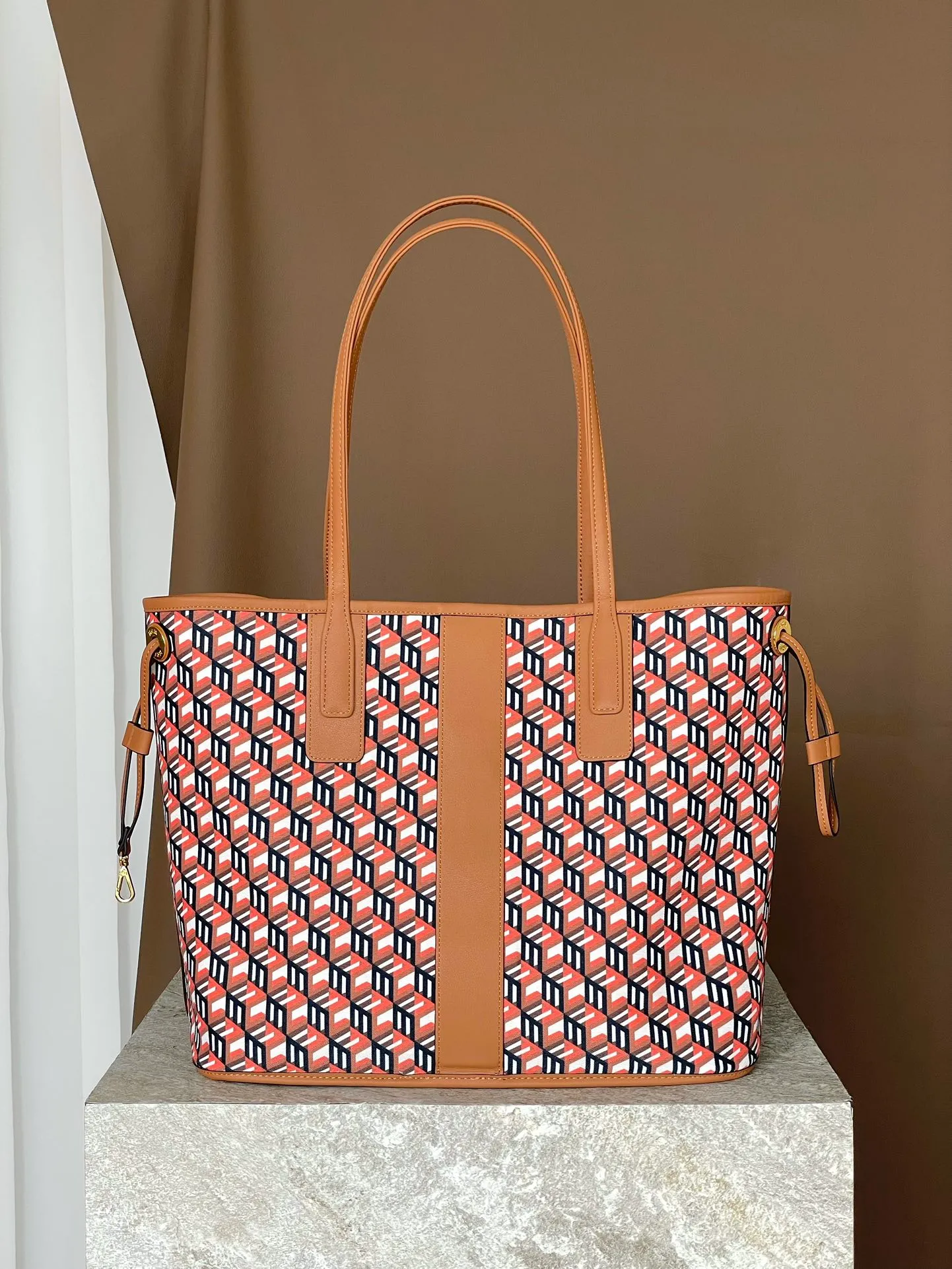 All Categories MCM Women’s Bags and Wallets MCM 265