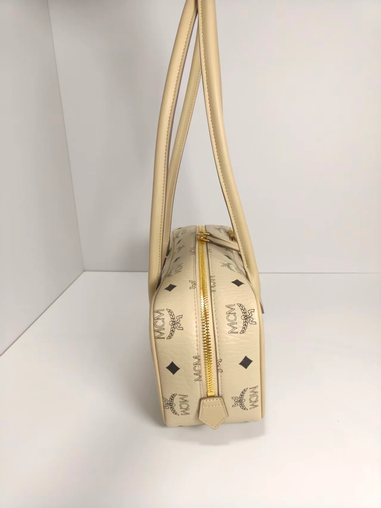 All Categories MCM Women’s Bags and Wallets MCM 2712