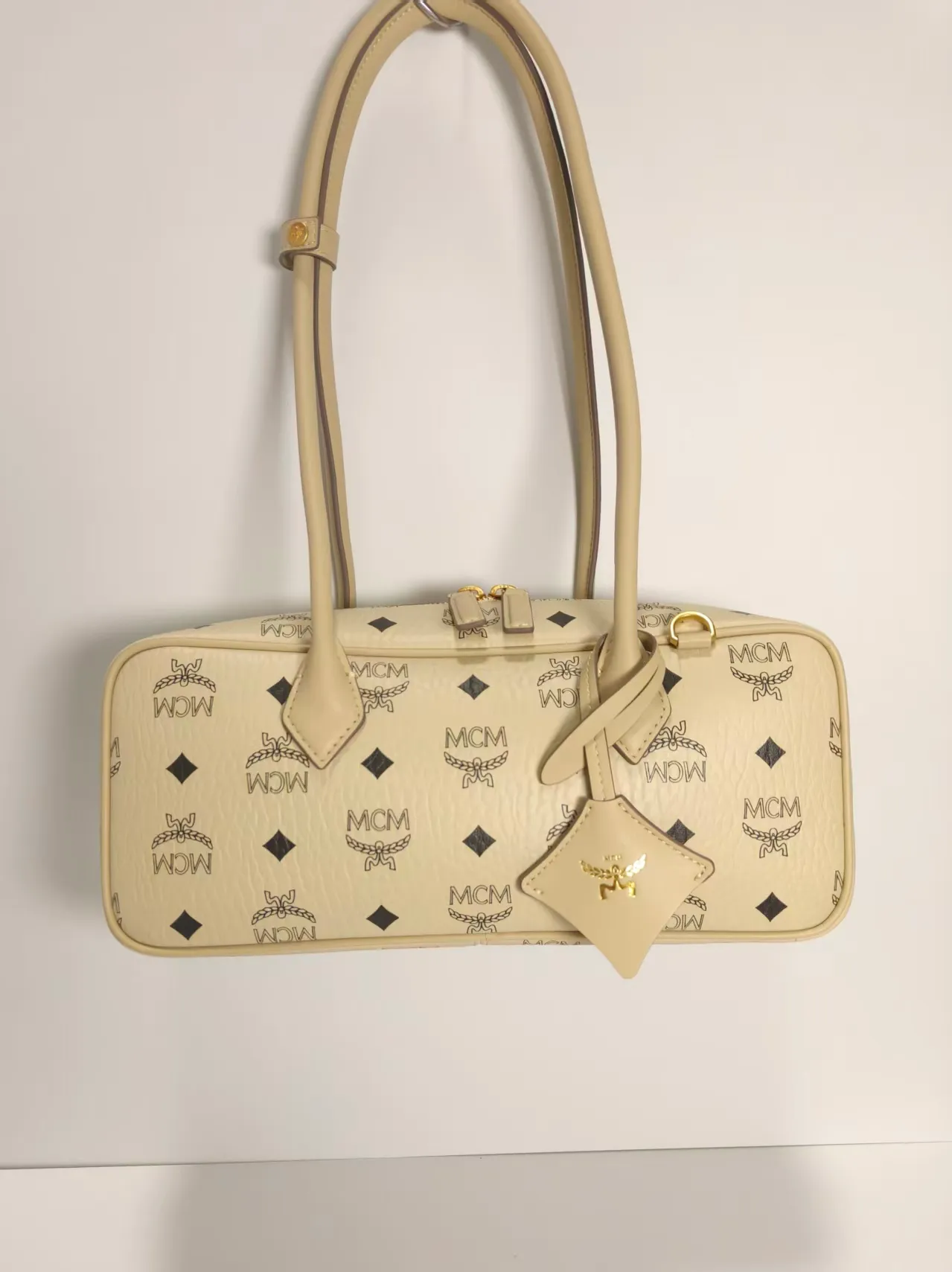All Categories MCM Women’s Bags and Wallets MCM 2712