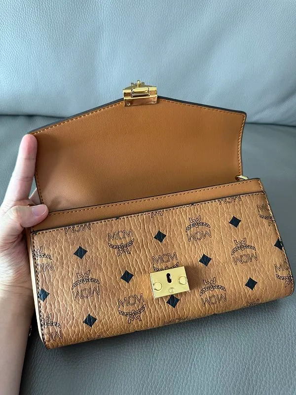 All Categories MCM Women’s Bags and Wallets MCM 65009