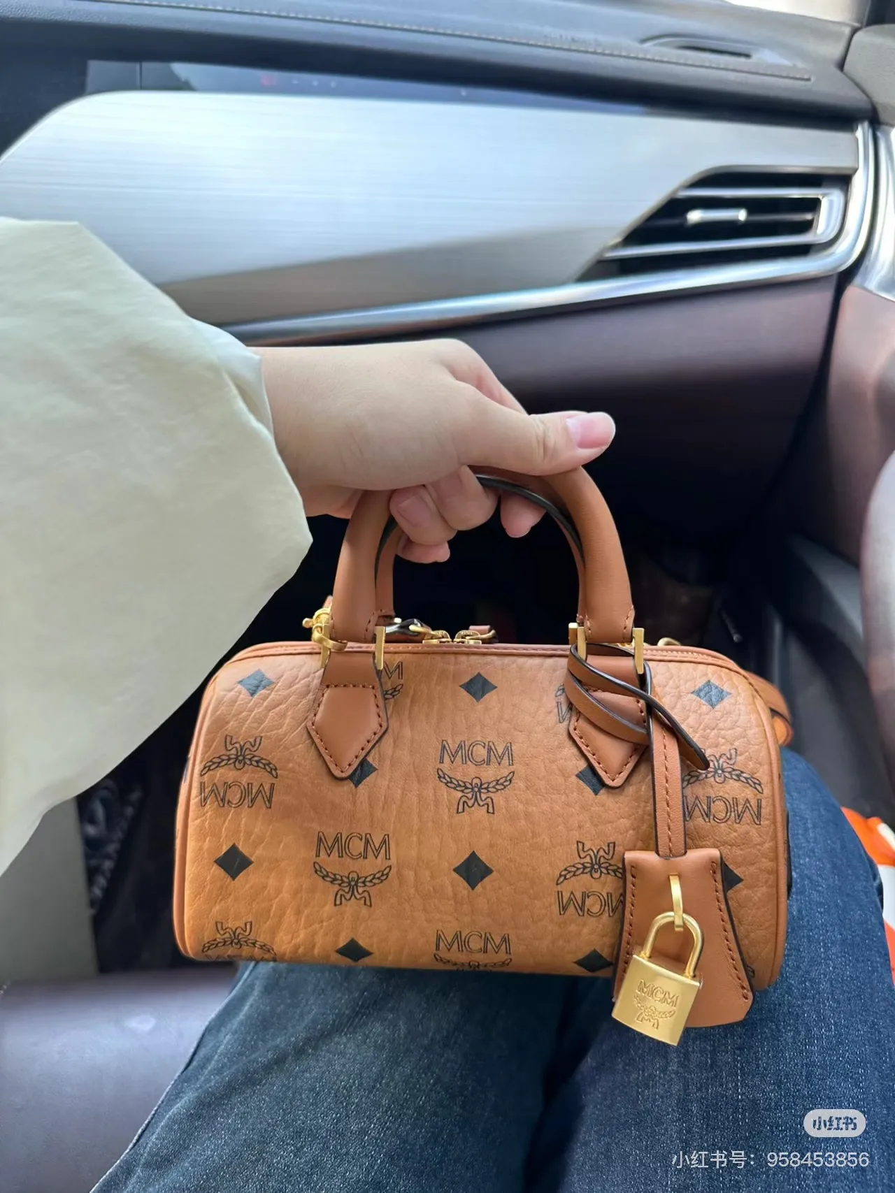 All Categories MCM Women’s Bags and Wallets MCM 65039