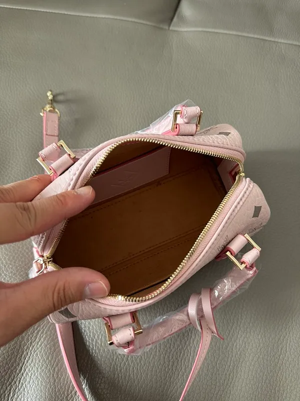 All Categories MCM Women’s Bags and Wallets MCM 65039