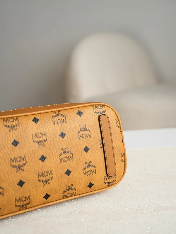 All Categories MCM Women’s Bags Wallets MCM 26