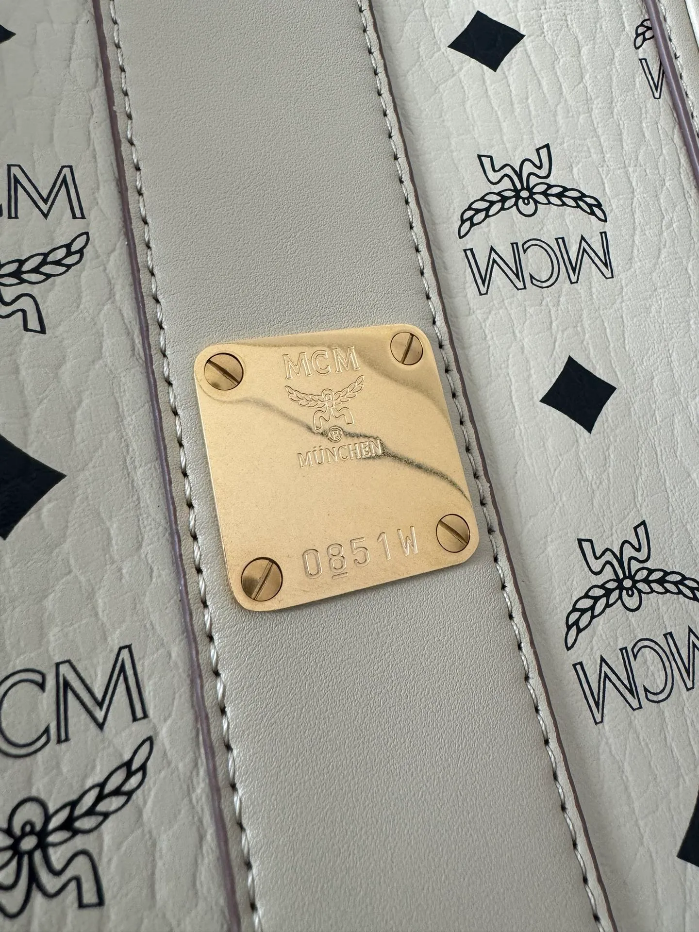 All Categories MCM Women’s Bags and Wallets MCM 65035