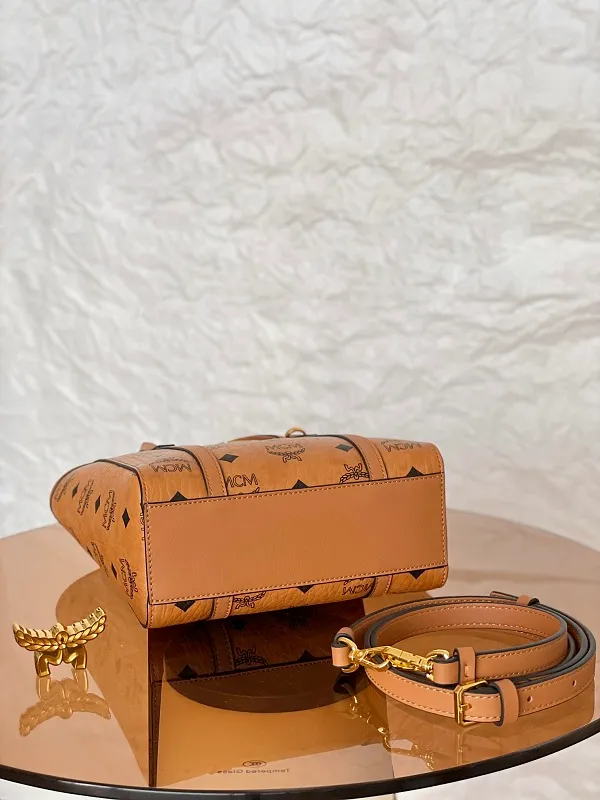 All Categories MCM Women’s Bags and Wallets MCM 260