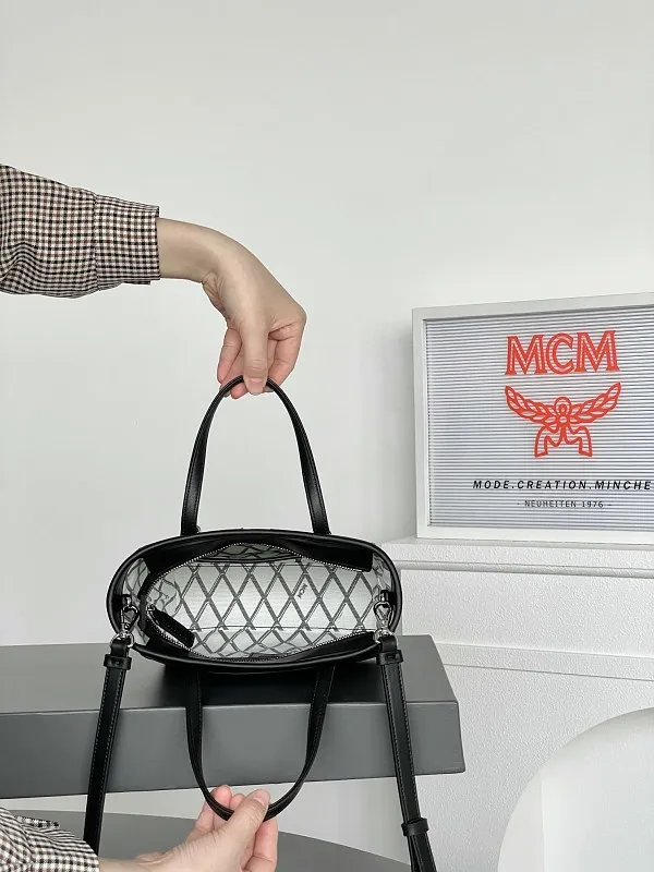 All Categories MCM Women’s Bags and Wallets MCM 260