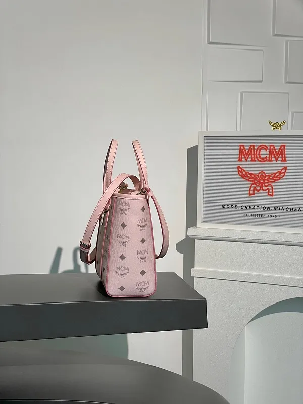 All Categories MCM Women’s Bags and Wallets MCM 260