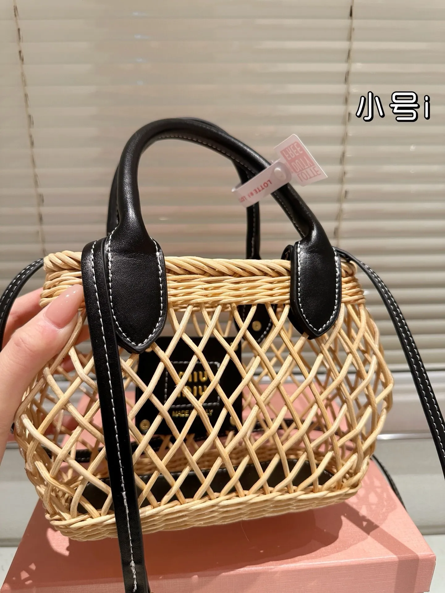 All categories Official website "Brand Women's Bags" Women's Bags 💙 miumiu 2025 new miumiu bowling bag