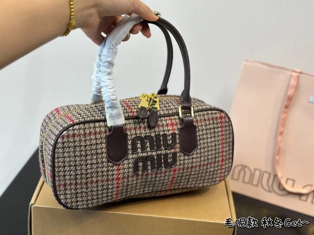 All Categories Official Website "Brand Women's Bags" Women's Bags 💙 miumiu 2024 official website new MIUMIU handbags