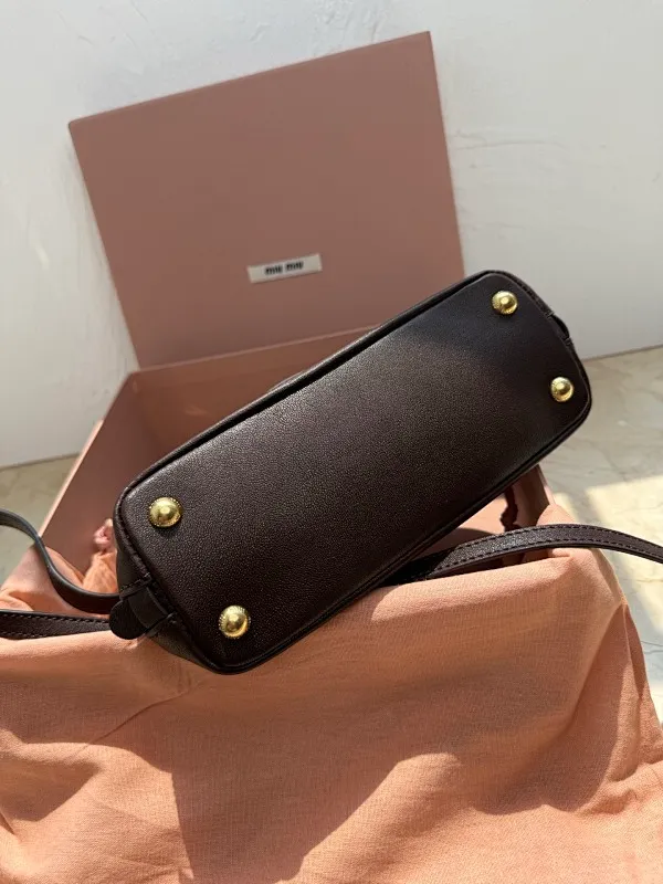 All Categories Official Website "Brand Women's Bags" Women's Bags 💙 miumiu 2026 Official Website MIUMIU Crossbody Bag