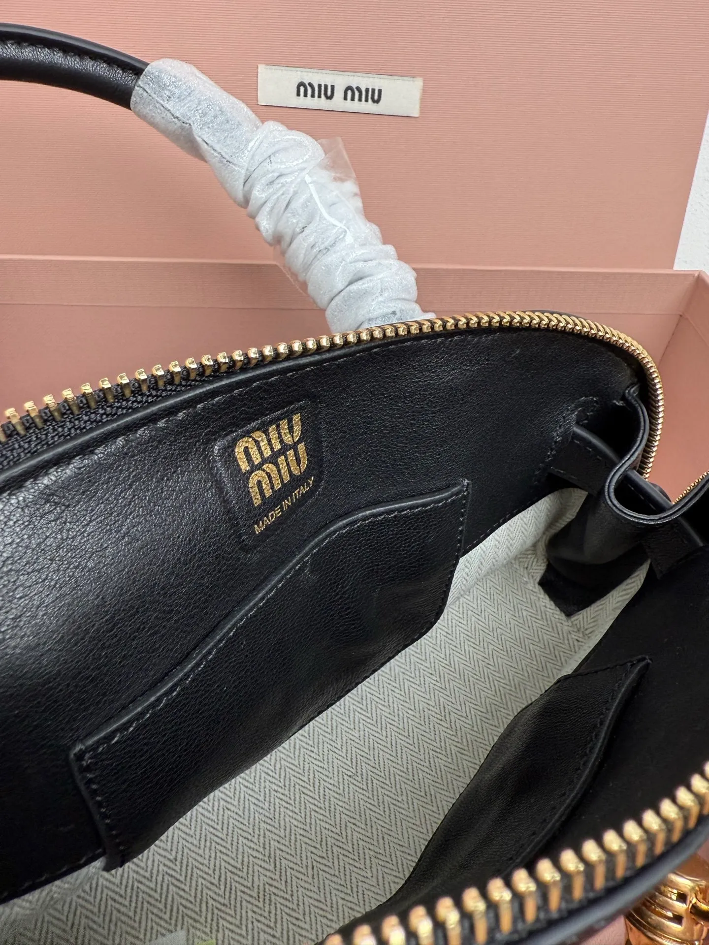 All Categories Official Website "Brand Women's Bags" Women's Bags 💙 miumiu 2026 Official Website MIUMIU Crossbody Bag