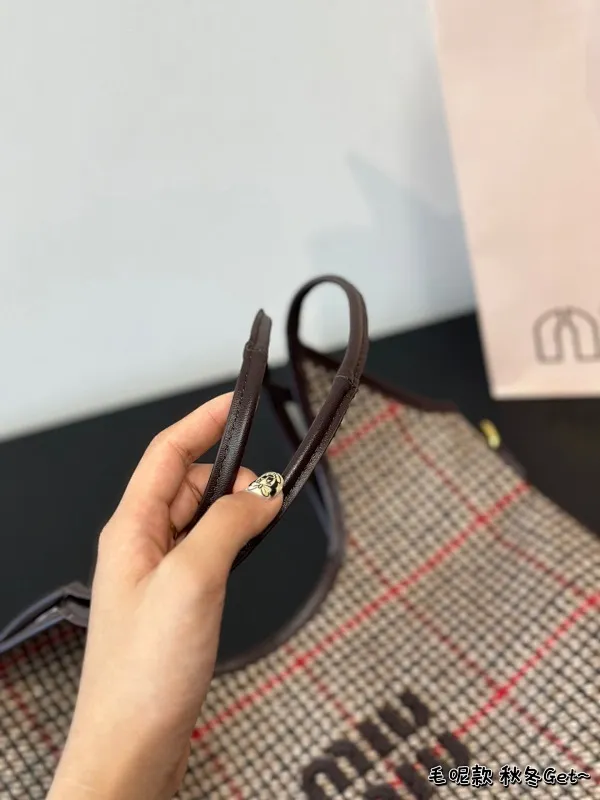 All Categories Official Website "Brand Women's Bags" Women's Bags 💙 miumiu 2024 official website new MIUMIU handbags