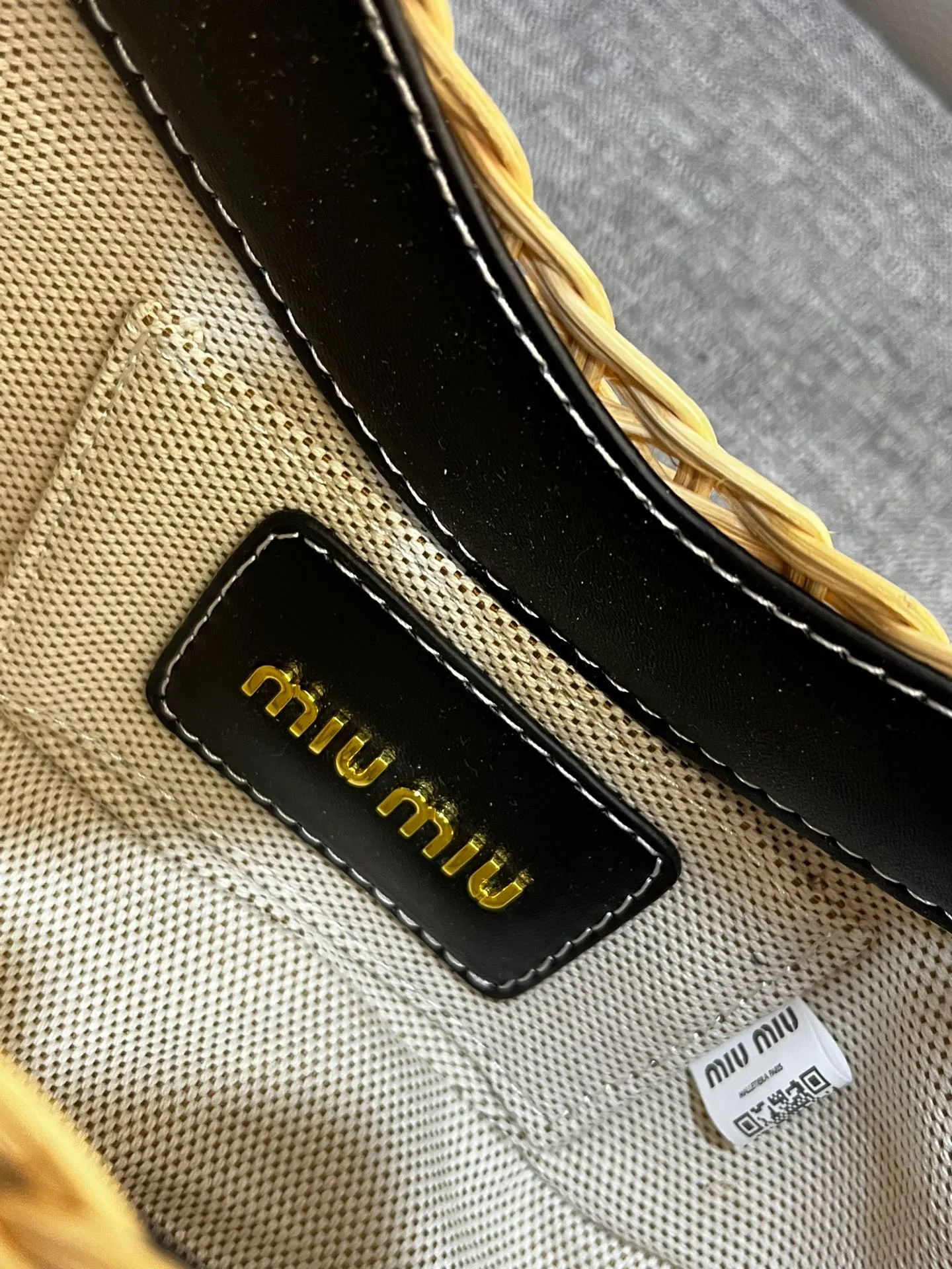 All Categories Official Website "Brand Women's Bags" Women's Bags 💙 miumiu 2026 Official Website miumiu Bamboo Handheld Crossbody Bag
