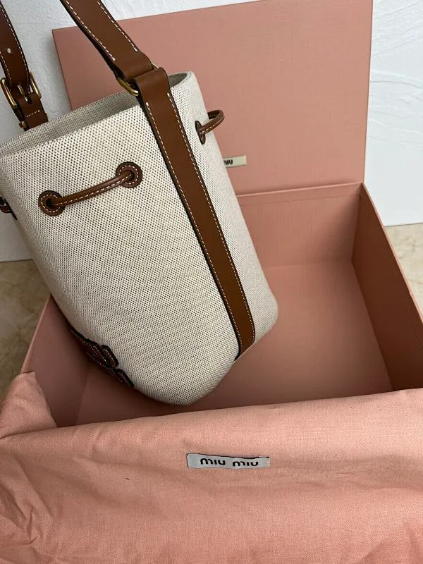 All Categories Official Website "Brand Women's Bags" Women's Bags 💙 miumiu 2026 Official Website MIUMIU Crossbody Bag