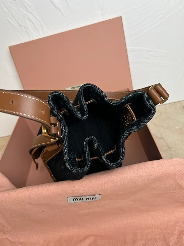 All Categories Official Website "Brand Women's Bags" Women's Bags 💙 miumiu 2026 Official Website MIUMIU Crossbody Bag