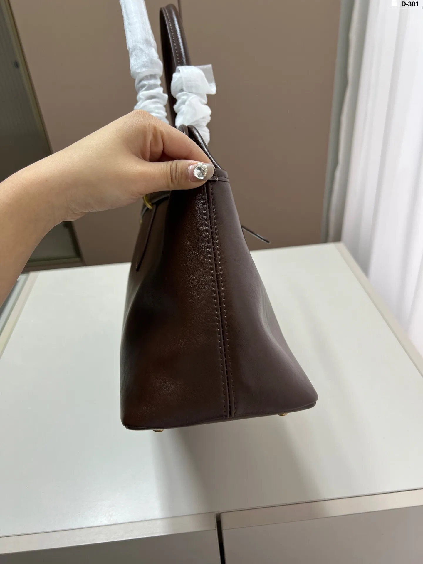 All categories Official website "Brand Women's Bags" Women's Bags 💙 miumiu 2025 new MIUMIU handbags
