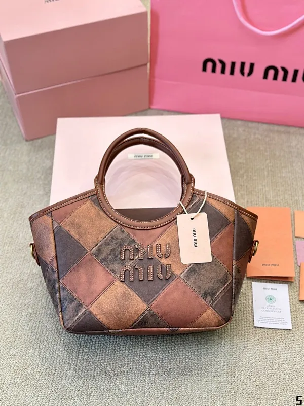 All Categories Official Website "Brand Women's Bags" Women's Bags 💙 miumiu 2024 official website new MIUMIU crossbody bag
