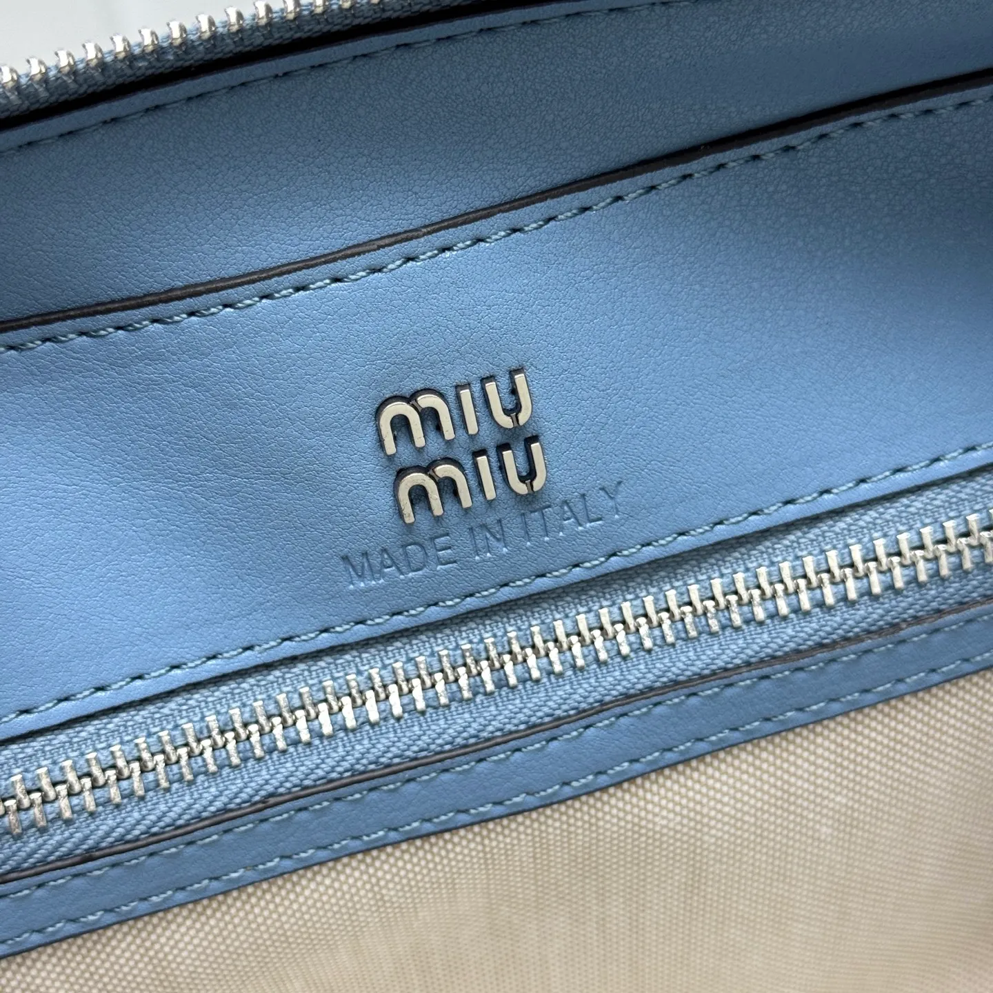 All Categories Official Website "Brand Women's Bags" Women's Bags 💙 miumiu 2026 Official Website miumiuVivant Bowling Bag