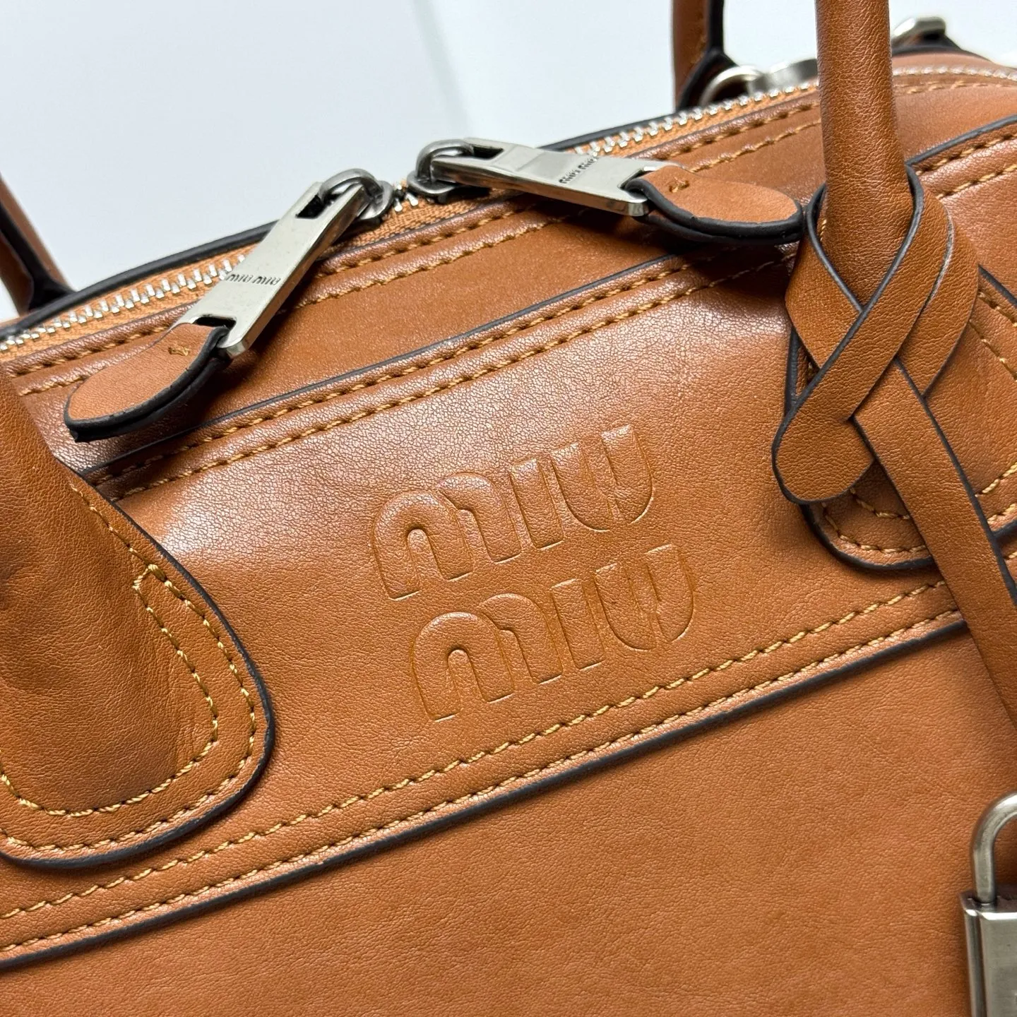 All Categories Official Website "Brand Women's Bags" Women's Bags 💙 miumiu 2026 Official Website miumiuVivant Bowling Bag