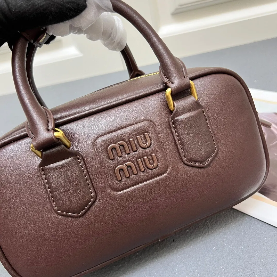 All Categories Official Website "Brand Women's Bags" Women's Bags 💙 miumiu 2025 new MIUMIU bowling bag