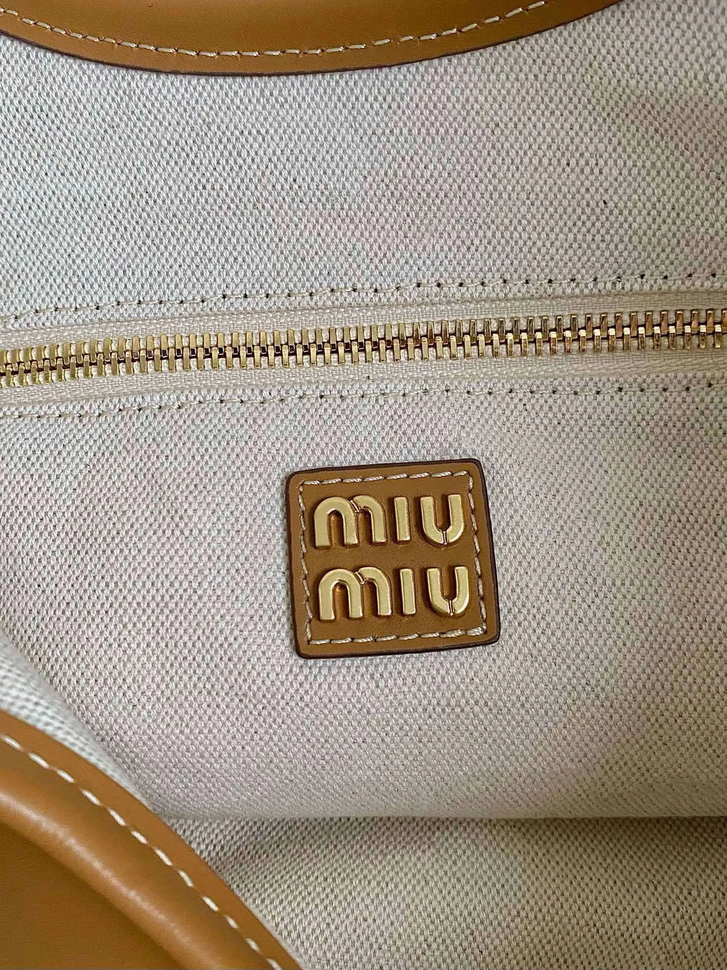 All Categories Official Website "Brand Women's Bags" Women's Bags 💙 miumiu 2026 Official Website MIUMIU Handbags